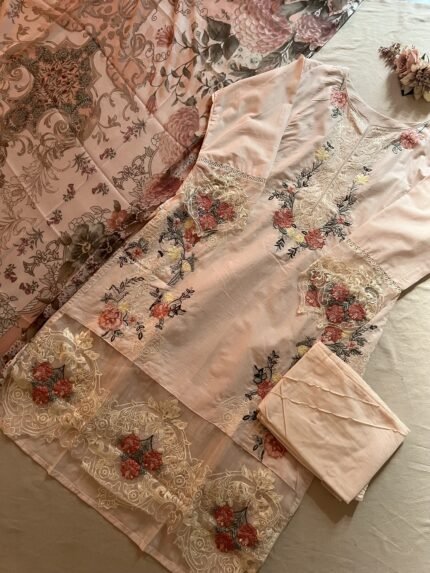 Floral Aura Pakistani Suit