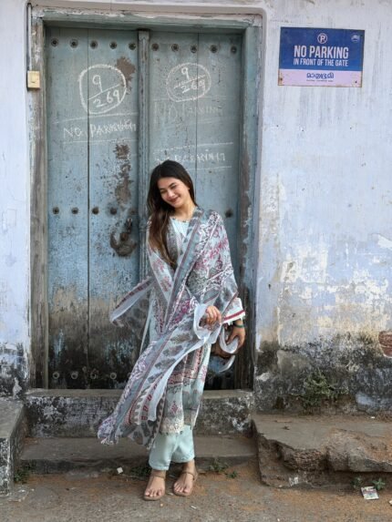 Readymade pastel Pakistani suit